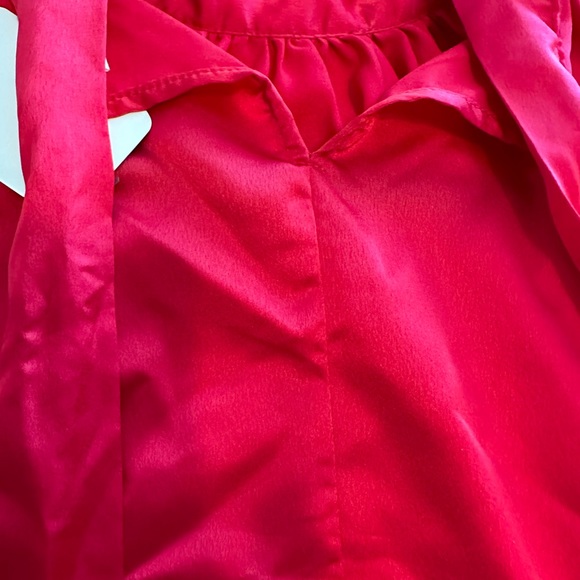 Satin Red Blouse. Size L- Brand - Soly Hux - Picture 5 of 6